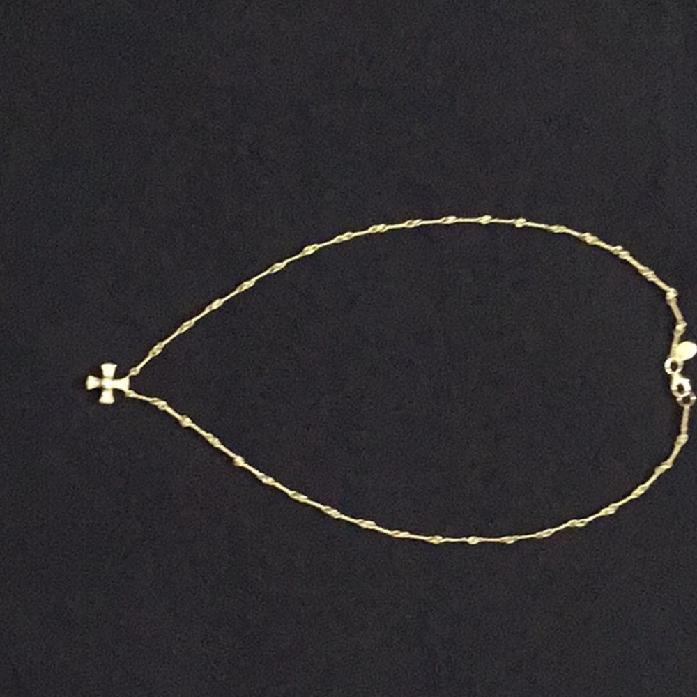 Jude Frances 18k gold Maltese Cross necklace. 16 inches in length